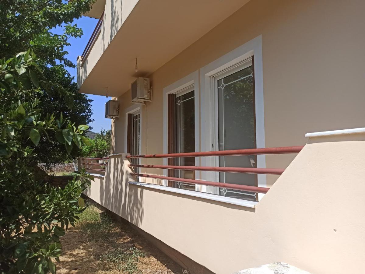 Happy Days Apartment Tirós 外观 照片